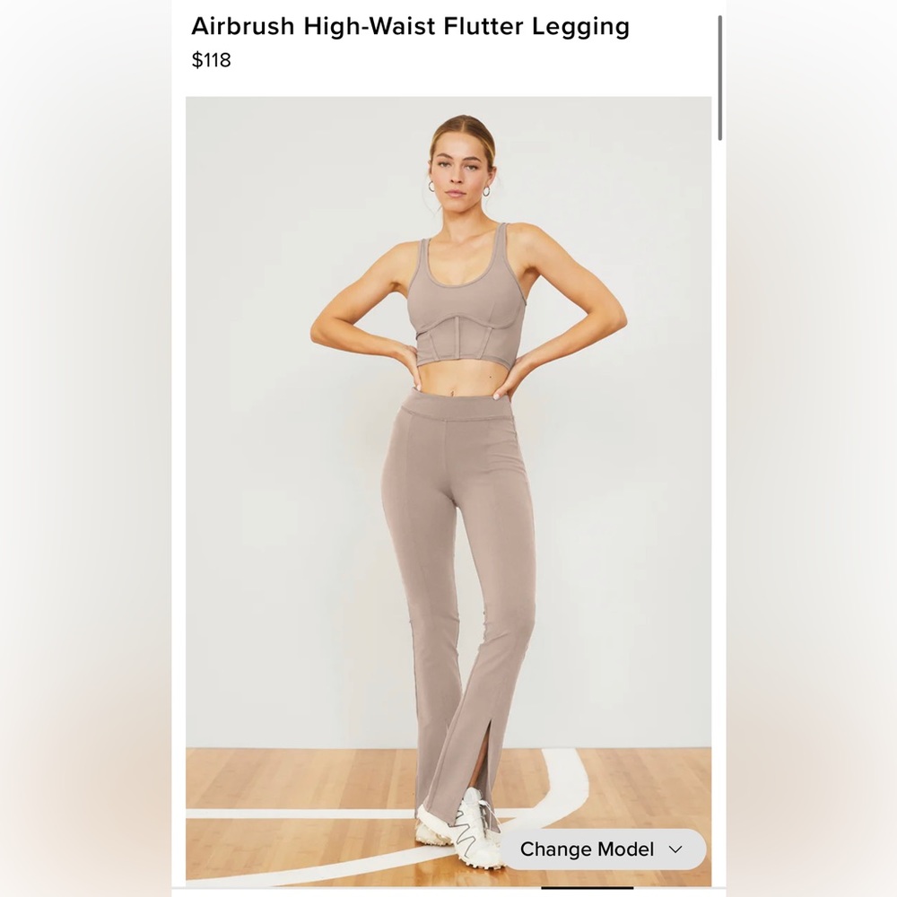 Alo Yoga Tan Flare Leggings